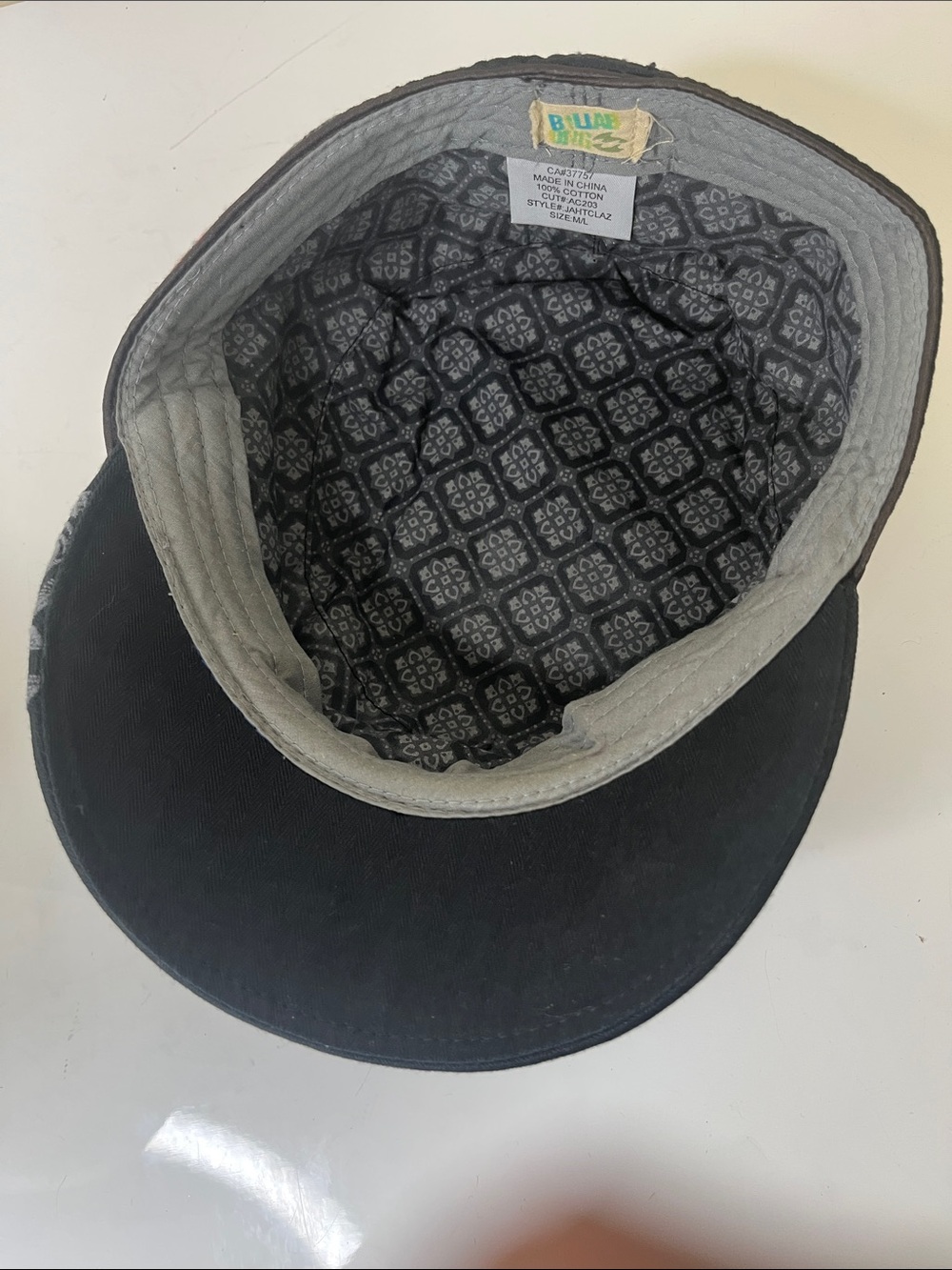 Billabong Black Y2K-era Cadet Aesthetic Cap with Gray Floral Stitching size M/L - Picture 5 of 6